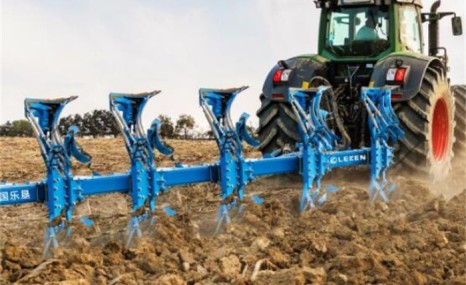 青岛乐垦L9型全悬挂式液压翻转犁